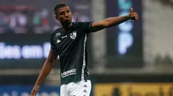 Kanu deve permanecer no Fogão. Vítor Silva/Botafogo