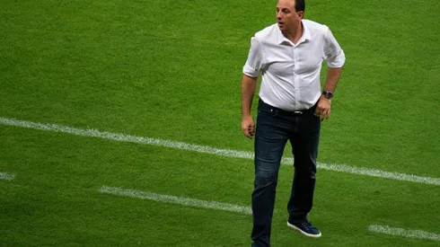 Rogério Ceni vem sendo duramente criticado no comando do Flamengo