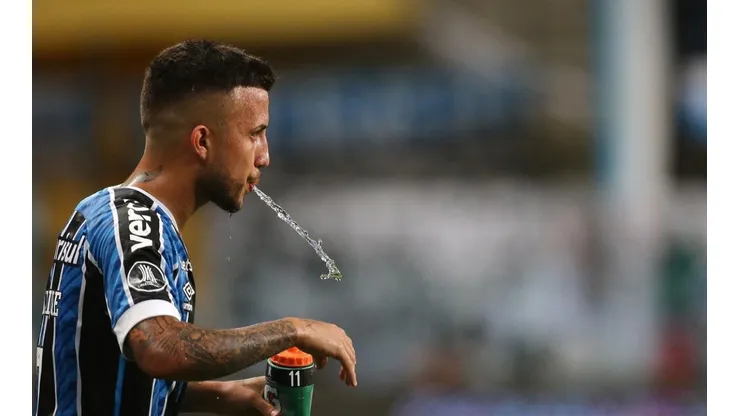 Matheus Henrique é homem de confiança de Renato Portaluppi — Foto: Getty Images