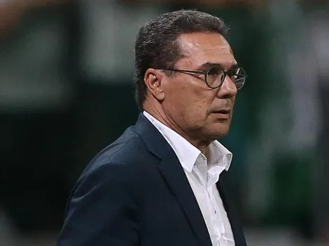 Luxa manda recado para a torcida do Vasco: "O Vasco vai se manter na primeira divisão"