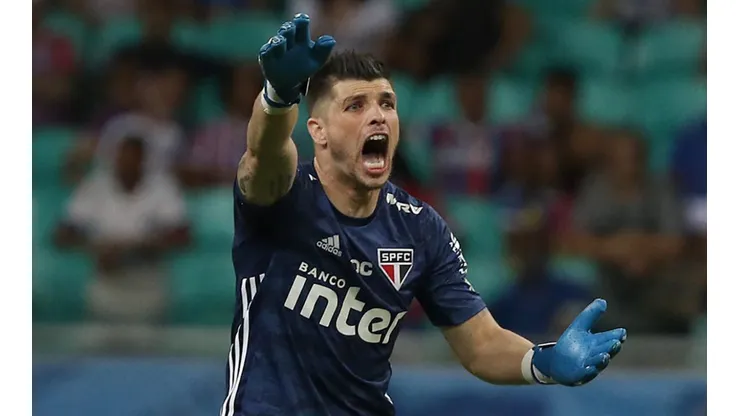 Diniz dedura discussão acalorada de Volpi e Reinaldo no vestiário: "Ninguém aceitou"