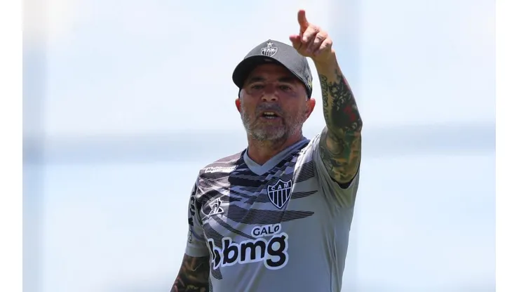 Sampaoli pode "obrigar" o Galo a investir a quantia milionária - Foto: Pedro Souza/CAM.