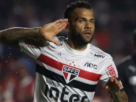 Daniel Alves não deixa barato e rebate boatos de ser omisso no SP: "Sempre estou no olho do furacão"
