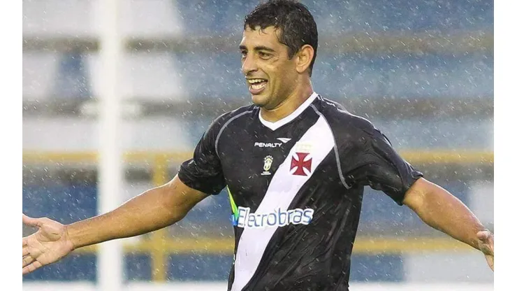 Diego Souza revive gol perdido diante de Cássio pela Libertadores de 2012