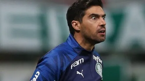 Jornalista palmeirense comenta pontos fracos da equipe de Abel Ferreira e vira alvo da torcida do Palmeiras