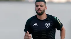 Lateral não foi nem relacionado - Foto: Vitor Silva/Botafogo.