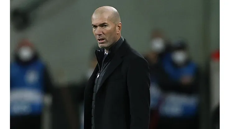 Zidane pode deixar o comando do Real Madrid em junho, diz jornal espanhol