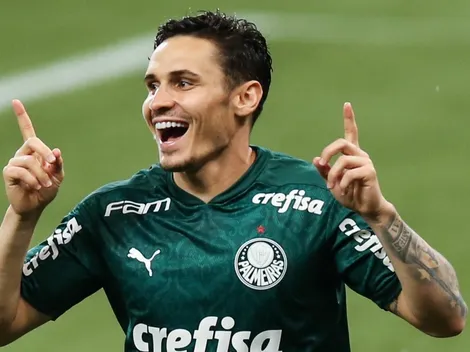 Raphael Veiga realizou sonho do avô ao jogar pelo Palmeiras; atleta completou seu 100° jogo pelo time