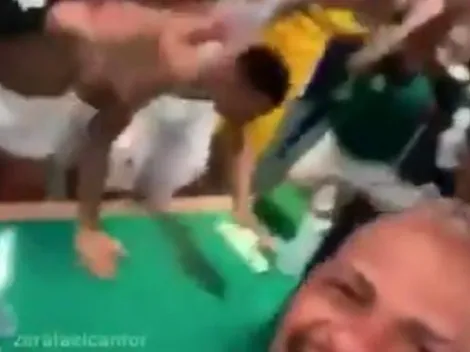 Felipe Melo puxa Luiz Adriano e comanda zoeira no vestiário do Palmeiras: "Cala a boca, secador"