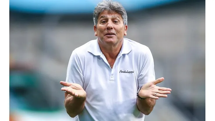Renato fez elogios ao jogador - Foto: Lucas Uebel/Grêmio.