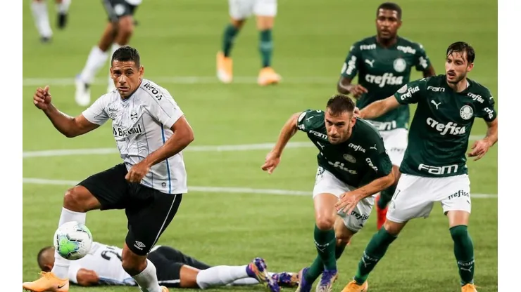 Palmeiras e Grêmio empatam em 1 a 1 em São Paulo
