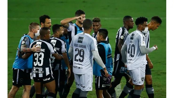Veja quais são as chances de rebaixamento do Botafogo no Brasileirão