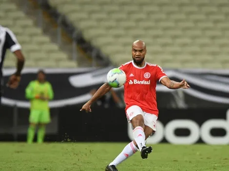 Após lesão de Moledo, Inter avalia possibilidade de contratar zagueiro