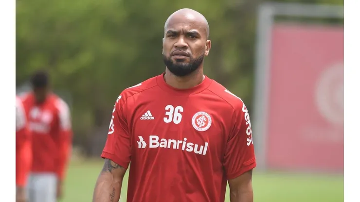 Moledo deve ficar afastado por um longo período - Foto: Ricardo Duarte/Inter.
