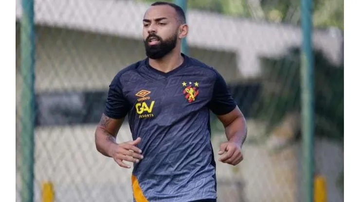 Dalberto visa a vitória diante do Flu. Foto: Divulgação/Sport
