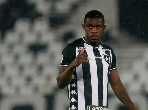 Marcelo Benevenuto apronta mais uma vez e revolta torcida botafoguense