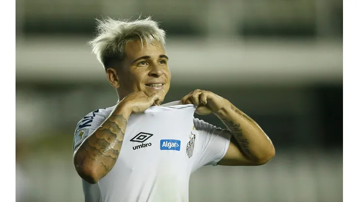 Santos v Delfin - Copa CONMEBOL Libertadores 2020