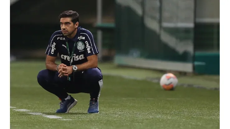 Abel Ferreira se rende a Gallardo e postura humilde do português é exaltada por palmeirenses na web