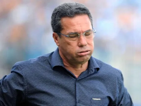 Titular com Luxa, meio-campista pode deixar o Vasco rumo ao Oriente Médio