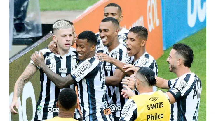 Memes: São Paulo perde para o Santos e a internet não perdoa