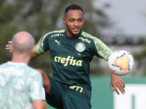 Abel relaciona Fabrício e mais dois jogadores da base para jogo contra o Sport