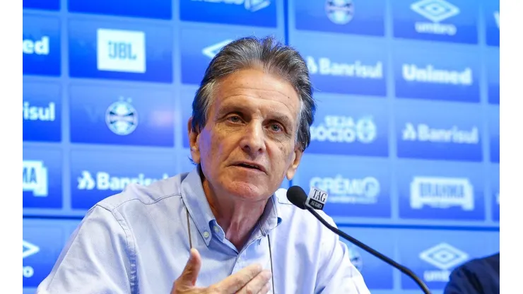 Paulo Luz gera climão com repórter. Foto: Lucas Uebel / Grêmio
