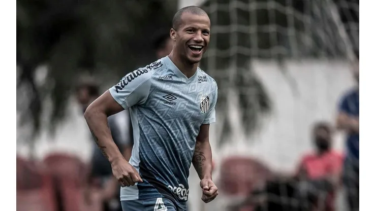 Sánchez já pode assinar pré-contrato com qualquer outro time. Foto: Ivan Storti/Santos FC