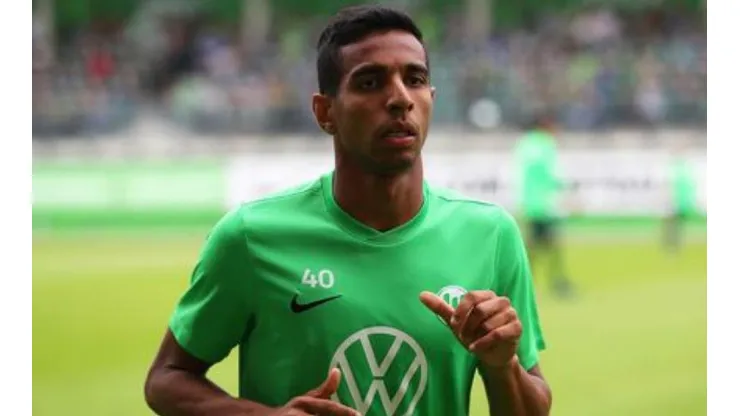 Victor Sá é alvo do Imortal. Divulgação/Wolfsburg