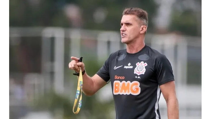 Mancini pode promover atletas da base - Foto: Rodrigo Coca/Corinthians.