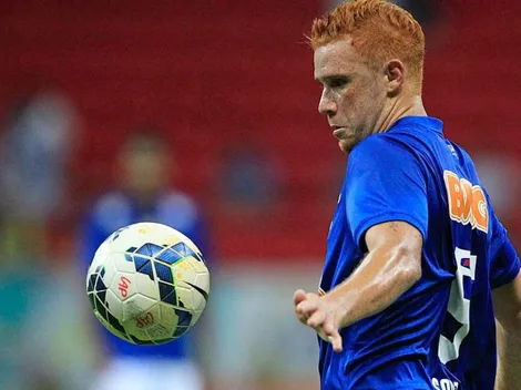 Souza projeta retorno ao Brasil; volante deve decidir destino até o final de janeiro