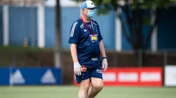 Felipão durante treinamento na Raposa — Foto: Bruno Haddad/ Cruzeiro