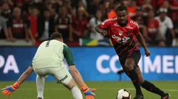 Nikão é uma das baixas do Furacão. Getty Images