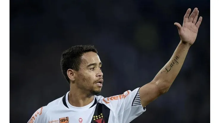 PIkachu ganha oportunidade com Luxa - Foto: Getty Images.