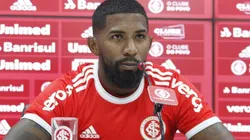 Com anúncio de Caetano no Atlético-MG, colorados "enxotam" Rodinei do Beira-Rio