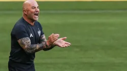 Sampaoli busca a permanência do lateral. Getty