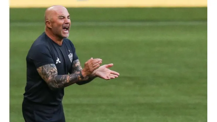 Sampaoli busca a permanência do lateral. Getty