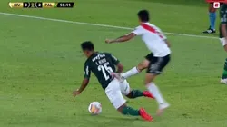 Vermelho direto! Carrascal agride Gabriel Menino e leva cartão vermelho