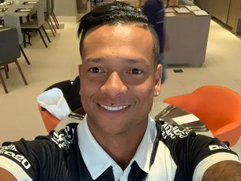 Guarín vibra com título do sub-20 do Vasco e empolga torcida