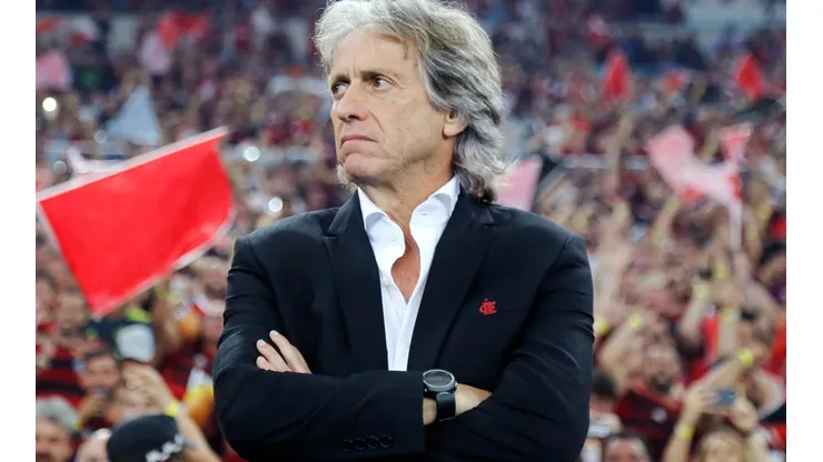 Jorge Jesus voltou a citar o Flamengo e irritou torcedores do Benfica