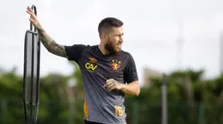 Gómez é uma das opções do time. Foto: Anderson Stevens / Sport Club do Recife