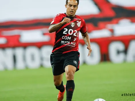 Jadson rebate desconfiança no Athletico e explica novo número