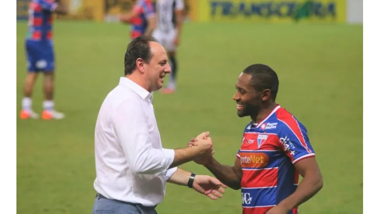 Rogério Ceni elogia elenco do Fortaleza