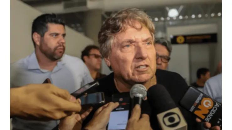 Investidor da Ferroviária deixa clube após acusação de estupro