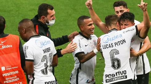 Corinthians chegou a seis jogos de invencibilidade no Brasileirão