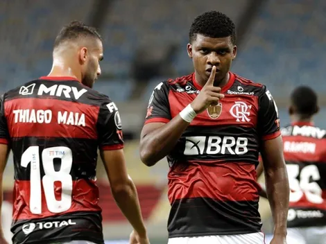 Huddersfield não para em Lincoln e busca informações sobre meia do Fla