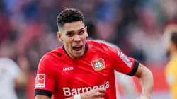 Paulinho em ação pelo Bayer — Foto: Getty Images