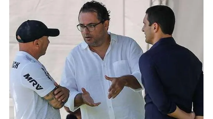 Renato Salvador ganha autonomia no Galo e Mattos e Andreatta podem sair
