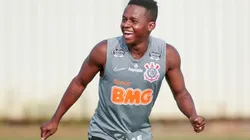 Cazares vem se destacando com Mancini - Foto: Rodrigo Coca/Corinthians.