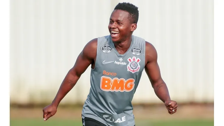 Cazares vem se destacando com Mancini - Foto: Rodrigo Coca/Corinthians.
