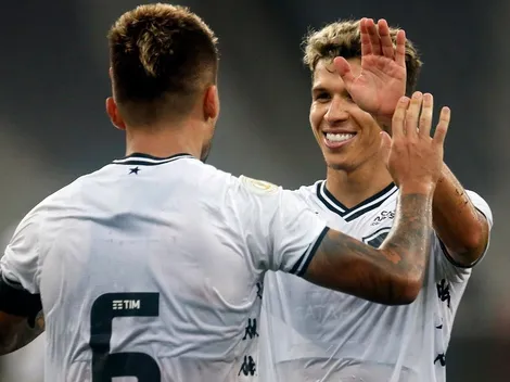 Botafogo perde Victor Luis e Nazário, mas tem retornos contra Coritiba